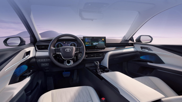 Toyota Camry - 图片 8