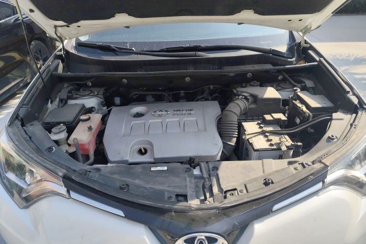 Used  2018  Toyota RAV4  2.0L CVT 2WD Style Edition, National V - 图片 17