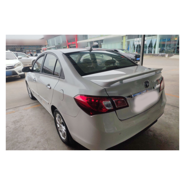 Used   2014  Changan Yuexiang V5 Model 1.5L Manual Sport Edition - 图片 4