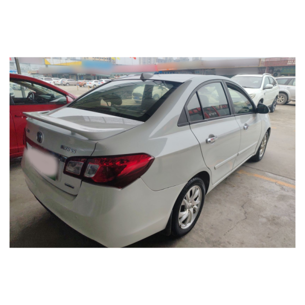 Used   2014  Changan Yuexiang V5 Model 1.5L Manual Sport Edition - 图片 6