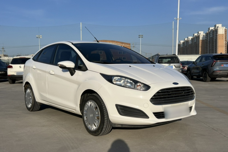 Used 2014  Ford Fiesta model, three-box, 1.5L automatic transmission - 图片 5