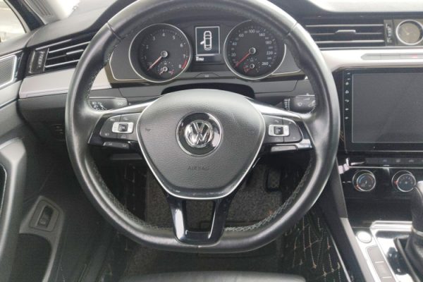 Used   2017  Volkswagen Magotan  330TSI DSG Leading Model - 图片 8