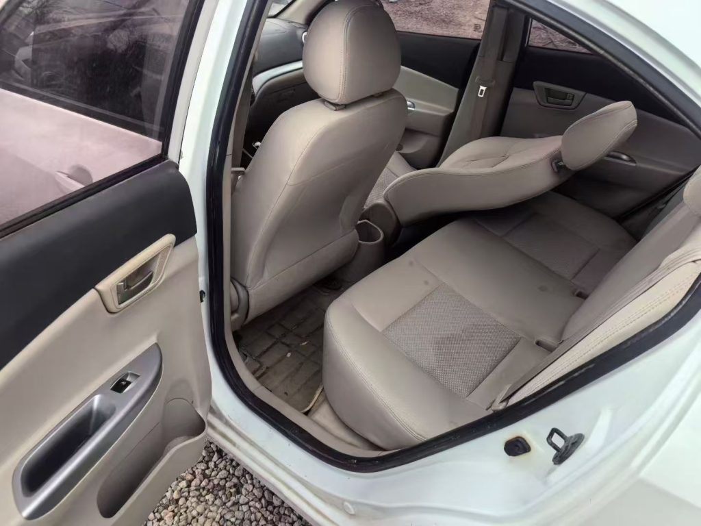 Used 2014 Changan Yuexiang V5 Model 1.5L Manual Sport Edition