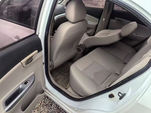 Used   2014  Changan Yuexiang V5 Model 1.5L Manual Sport Edition - 图片 9